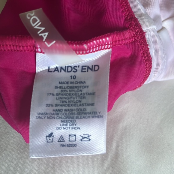 Lands End swim Tankini Top - Picture 4 of 4